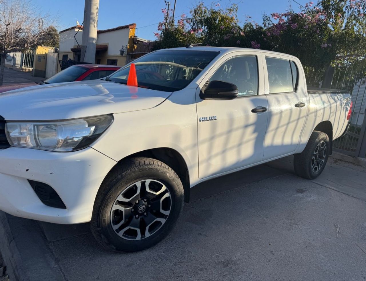 Toyota Hilux Usada en Mendoza, deRuedas