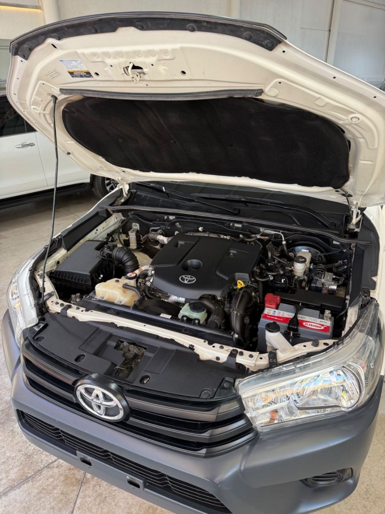 Toyota Hilux Usada Financiado en Mendoza, deRuedas