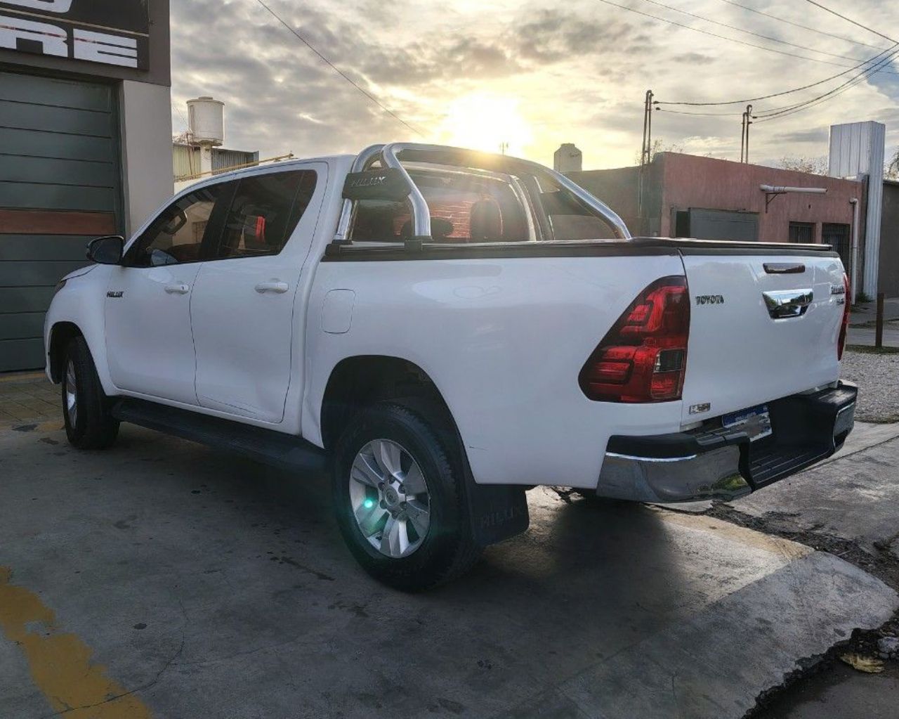 Toyota Hilux Usada Financiado en San Juan, deRuedas