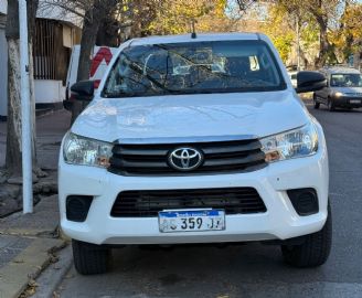 Toyota Hilux Usada en Mendoza Financiado