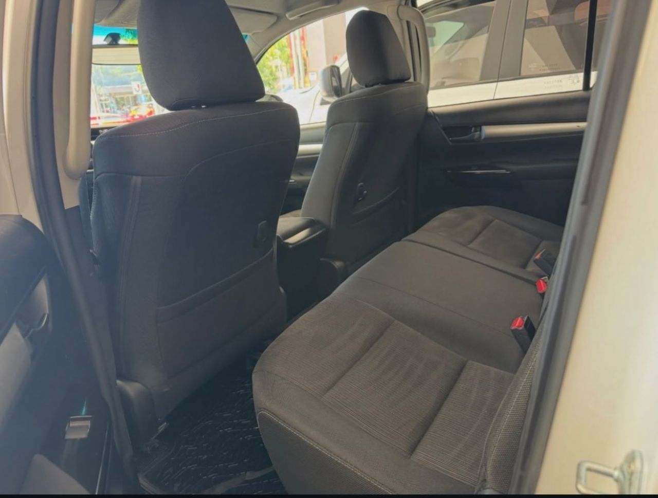 Toyota Hilux Usada en Mendoza, deRuedas