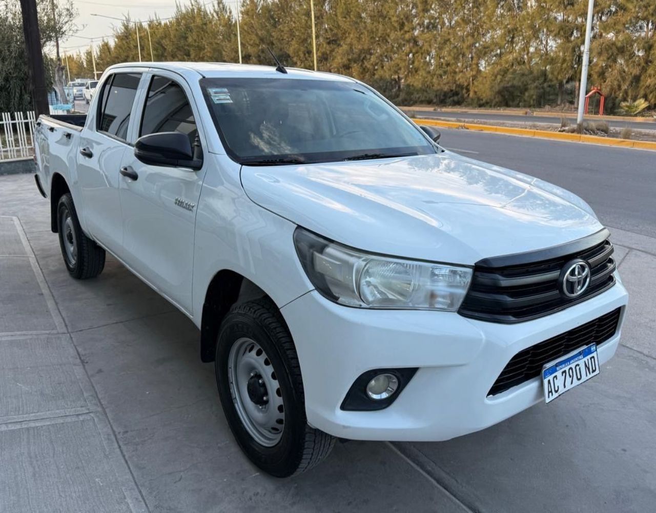 Toyota Hilux Usada en Mendoza, deRuedas