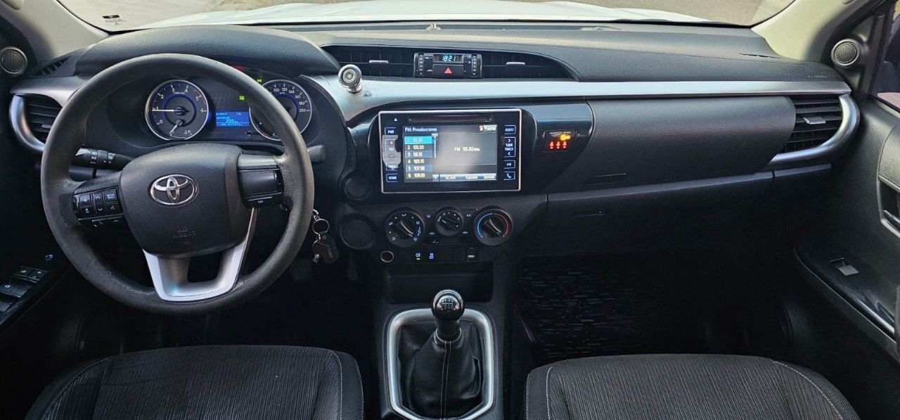 Toyota Hilux Usada en Mendoza, deRuedas