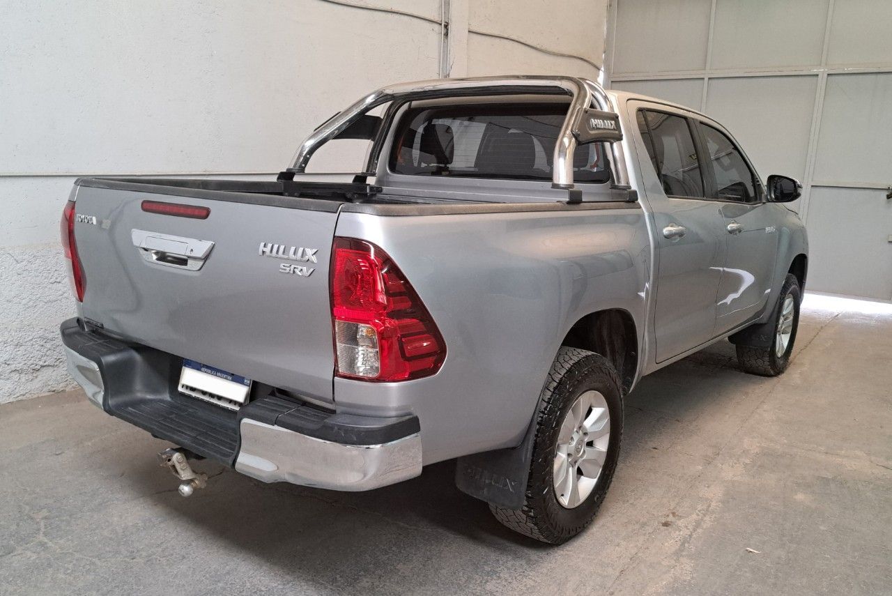 Toyota Hilux Usada Financiado en Mendoza, deRuedas