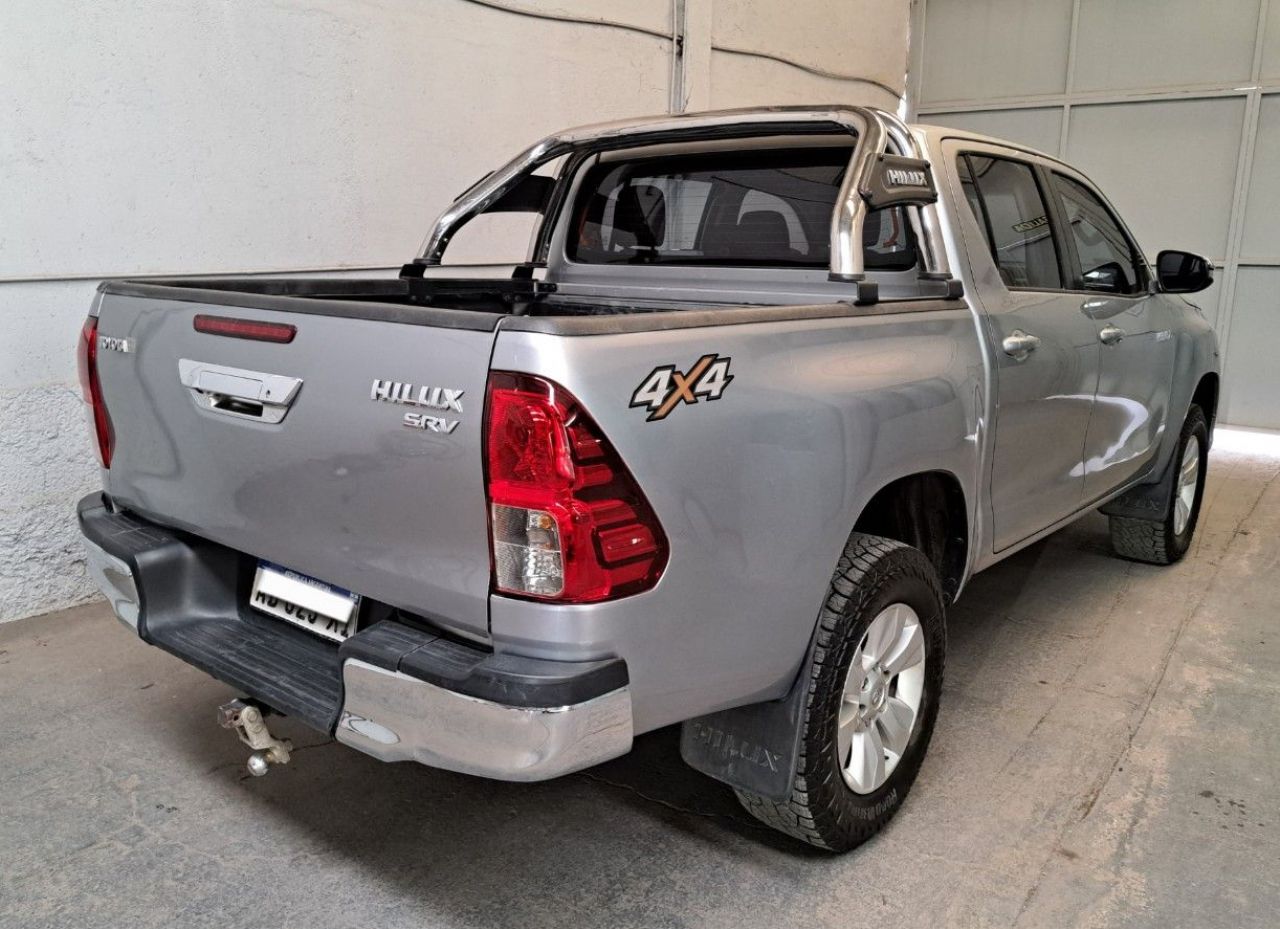 Toyota Hilux Usada Financiado en Mendoza, deRuedas