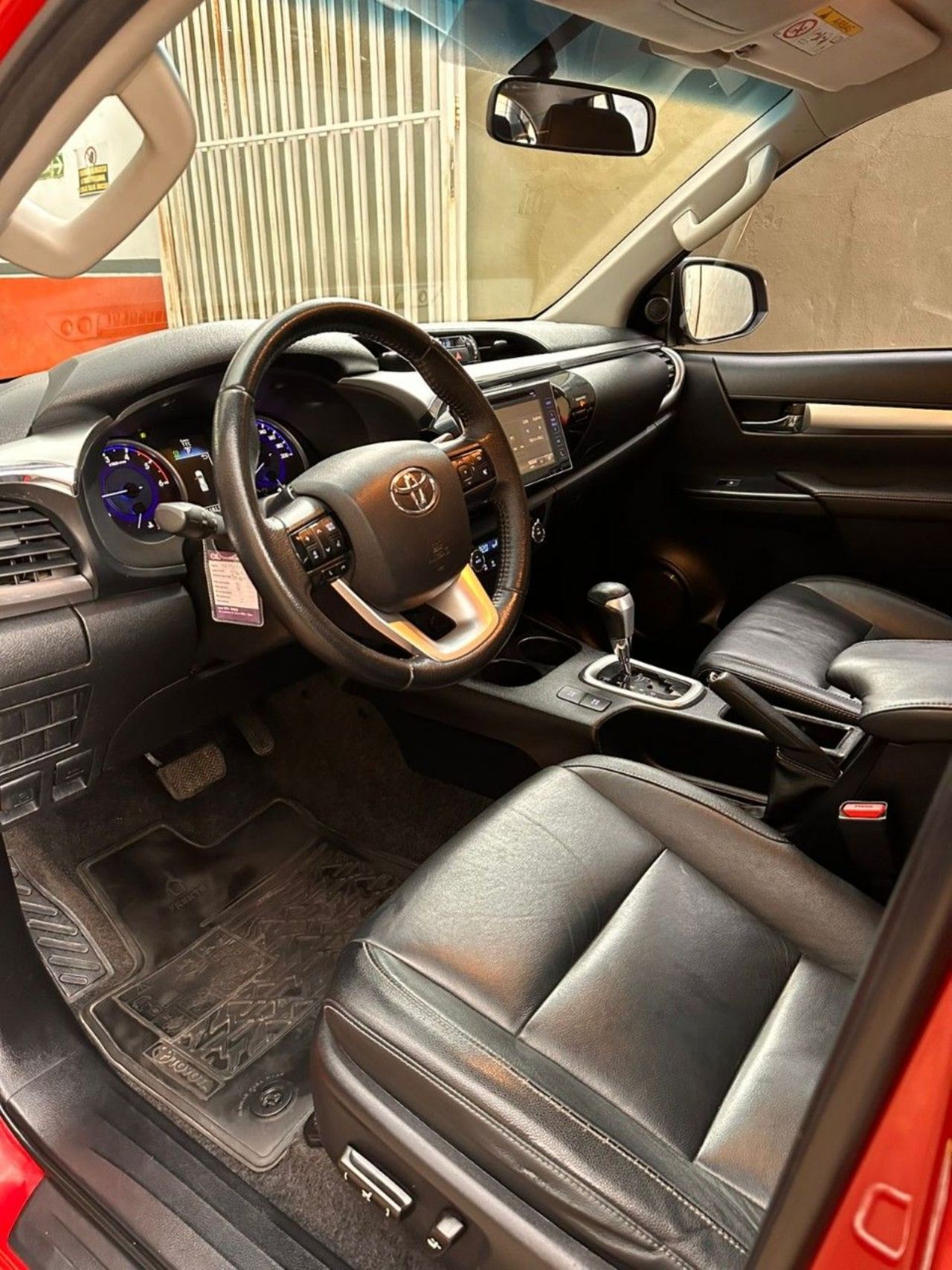 Toyota Hilux Usada en Córdoba, deRuedas