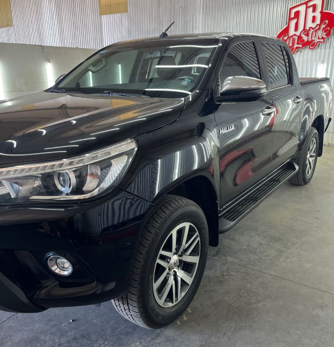 Toyota Hilux Usada en Mendoza, deRuedas