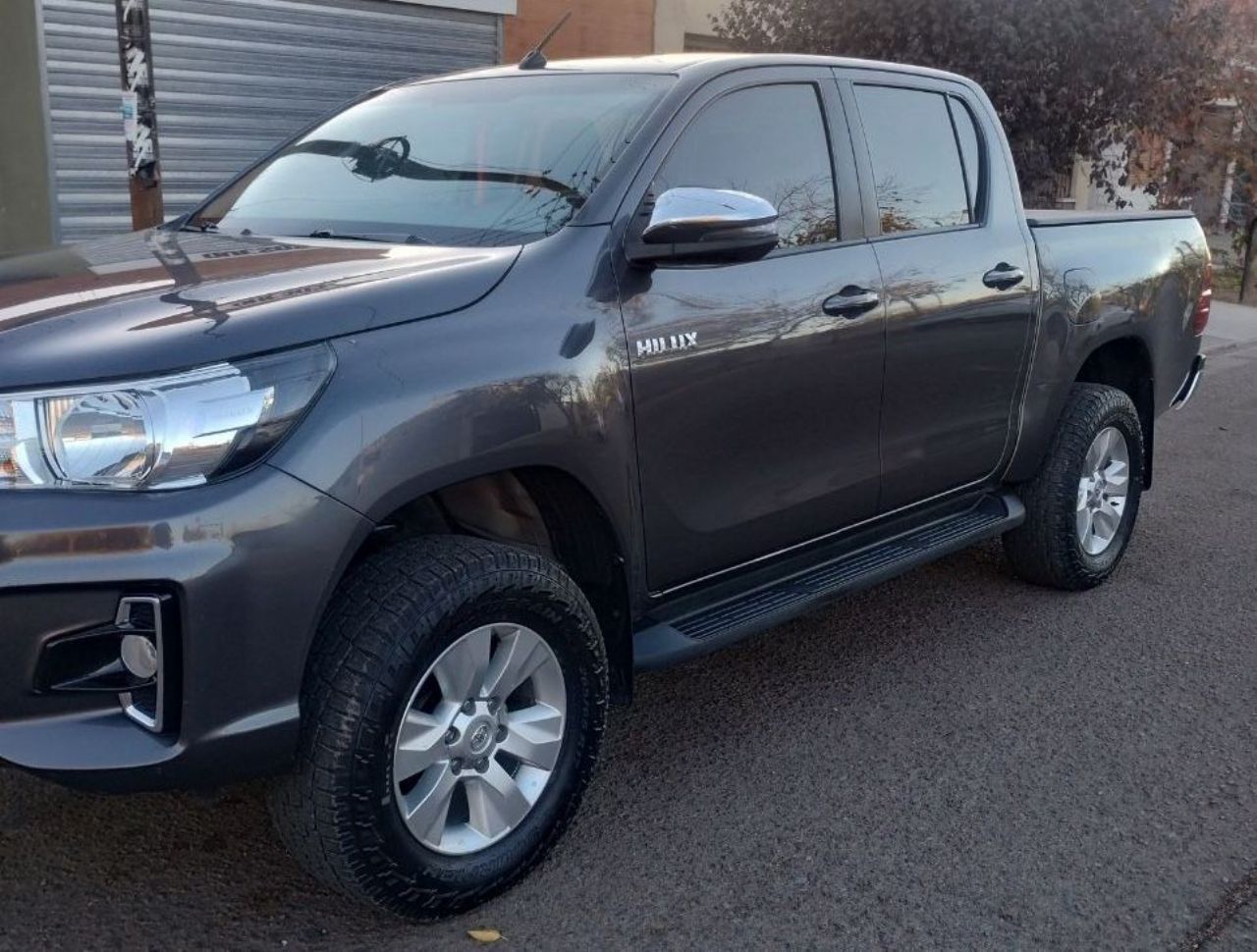Toyota Hilux Usada en Mendoza, deRuedas