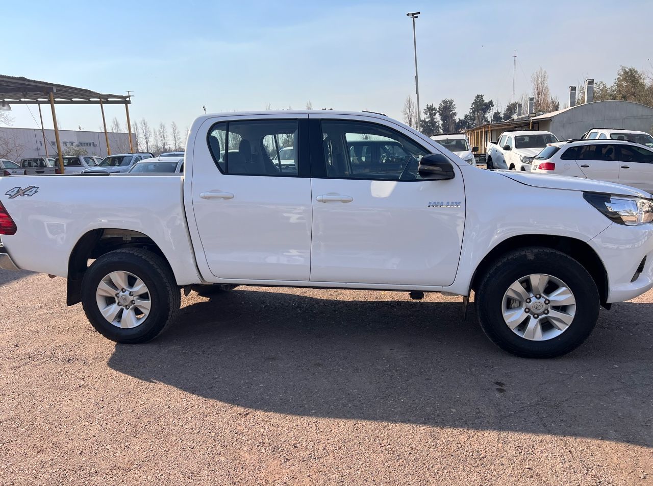 Toyota Hilux Usada en Mendoza, deRuedas