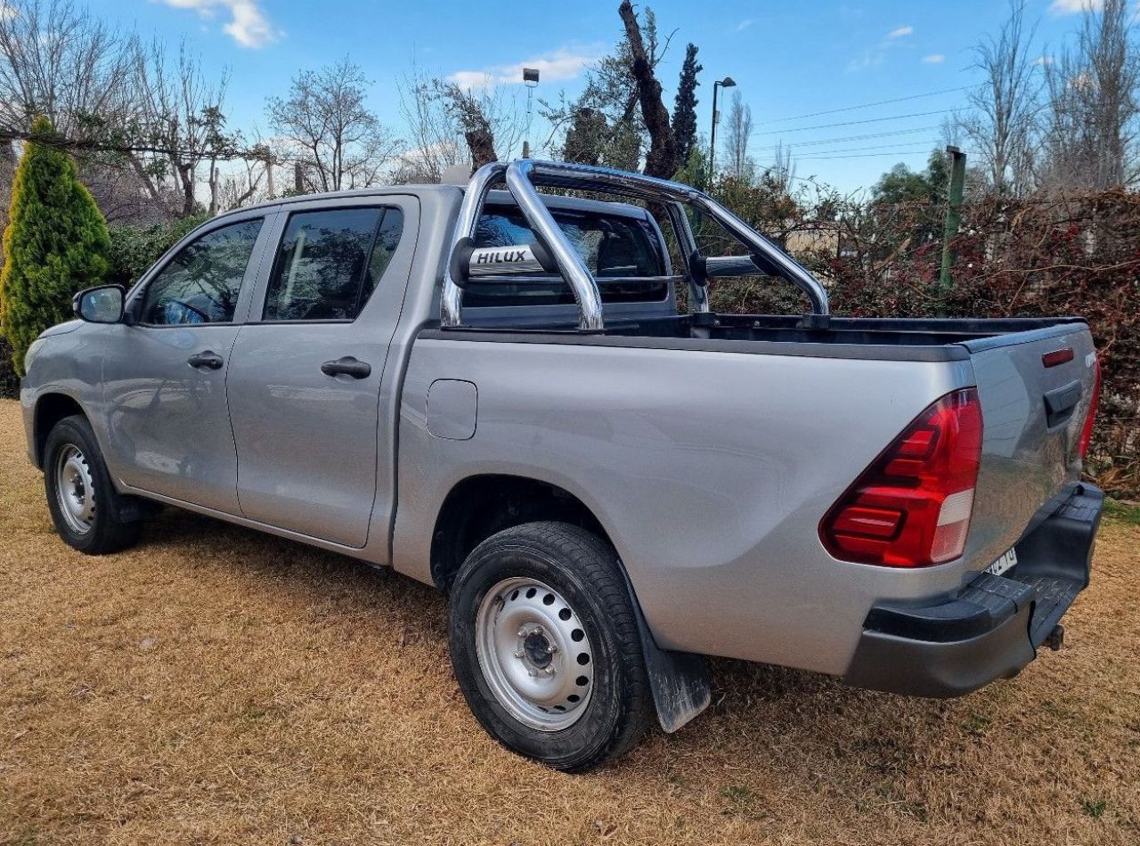 Toyota Hilux Usada en Mendoza, deRuedas