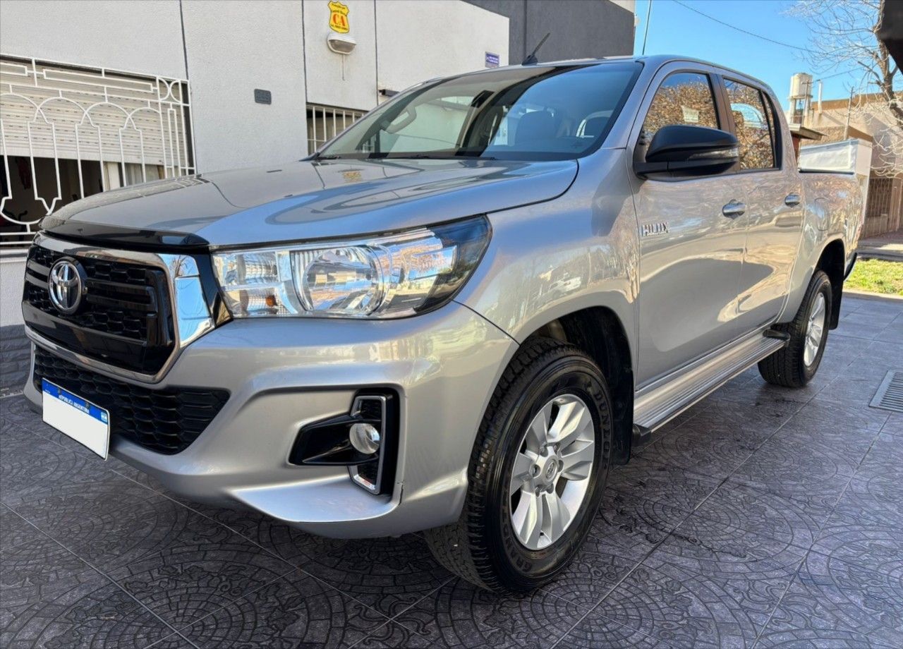 Toyota Hilux Usada en Mendoza, deRuedas