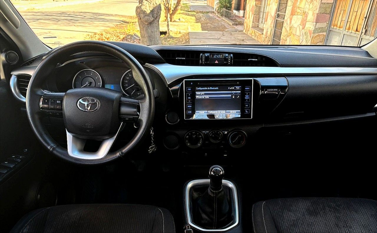 Toyota Hilux Usada en Mendoza, deRuedas