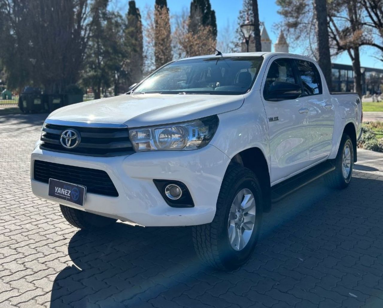 Toyota Hilux Usada Financiado en Mendoza, deRuedas