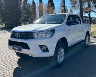 Toyota Hilux Usada en Mendoza Financiado