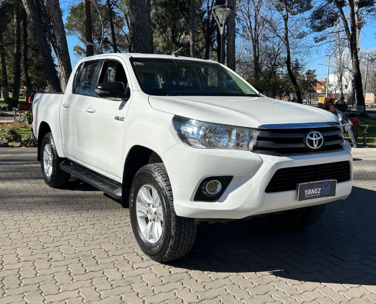 Toyota Hilux Usada Financiado en Mendoza, deRuedas
