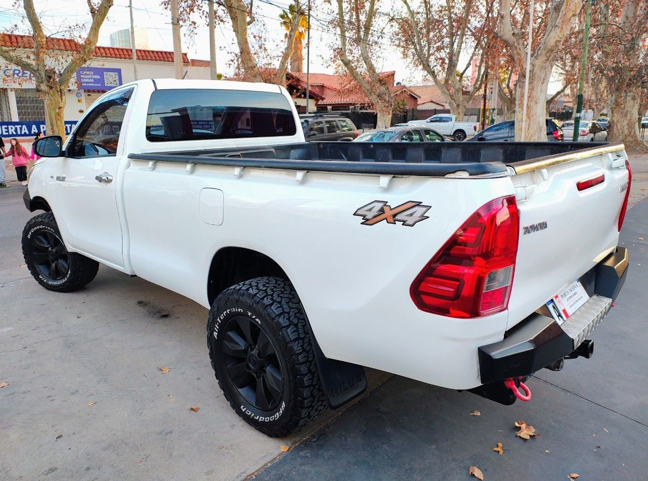 Toyota Hilux Usada en Mendoza, deRuedas