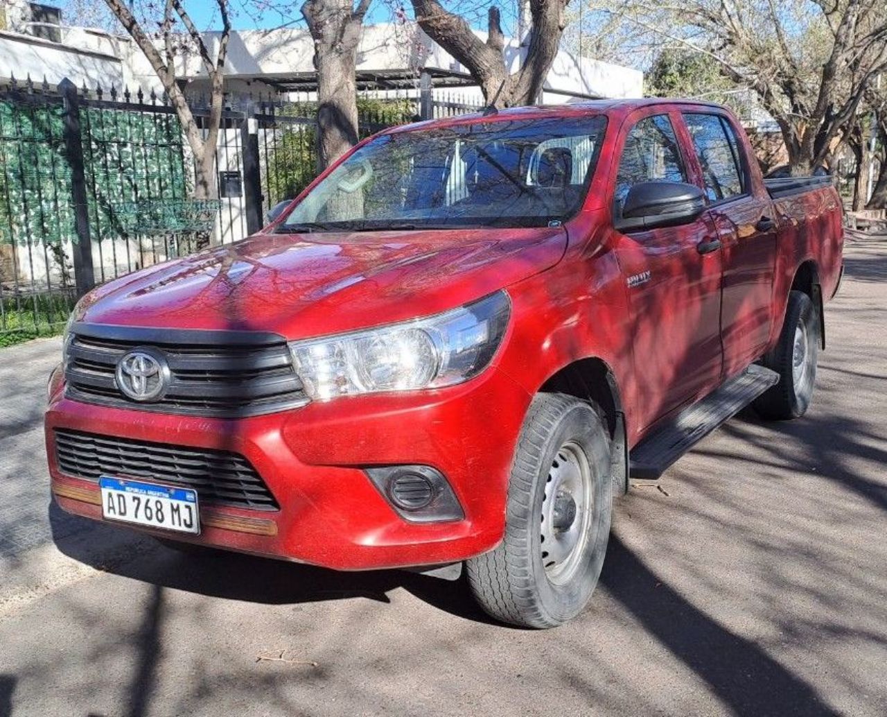 Toyota Hilux Usada en Mendoza, deRuedas