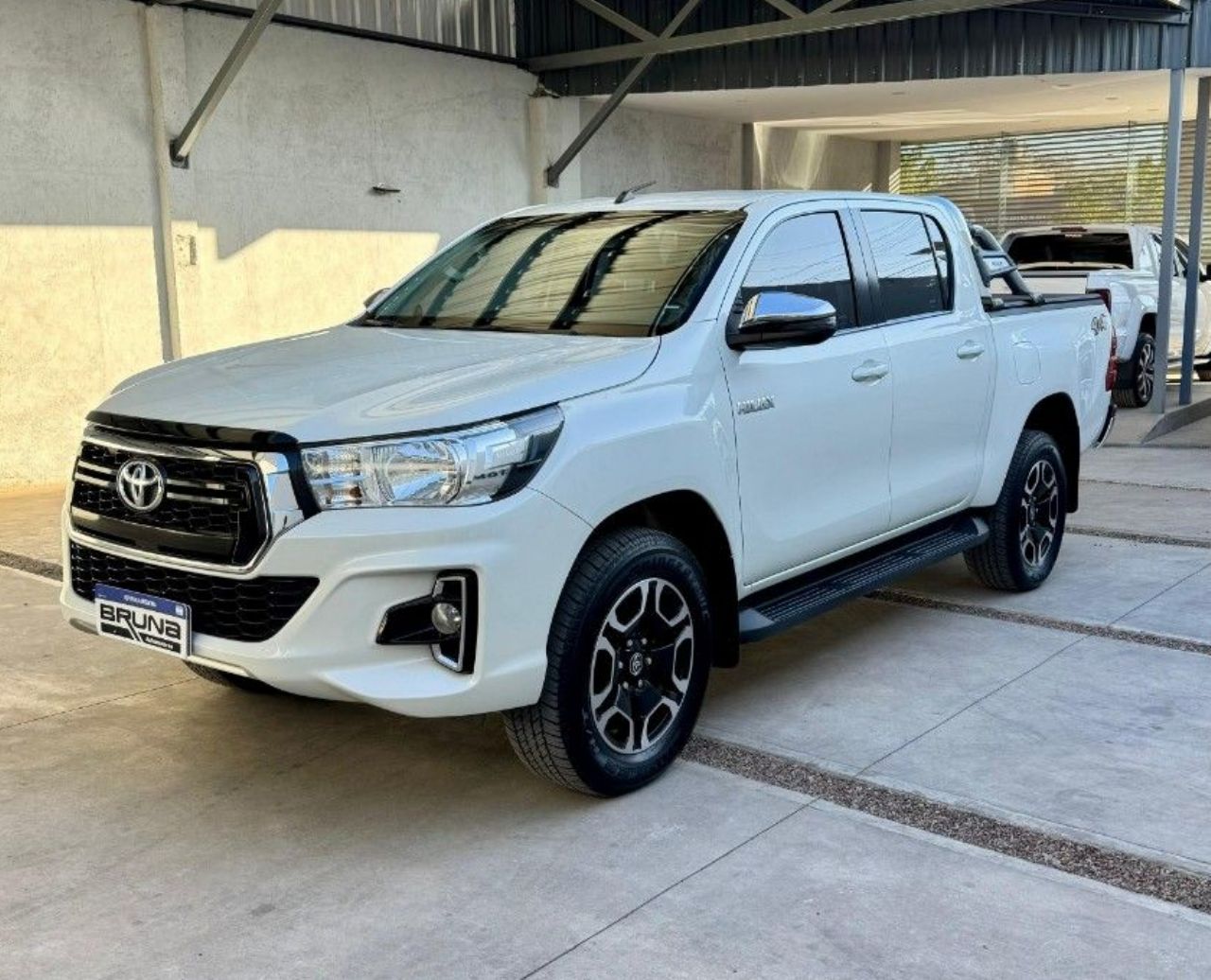 Toyota Hilux Usada Financiado en Mendoza, deRuedas
