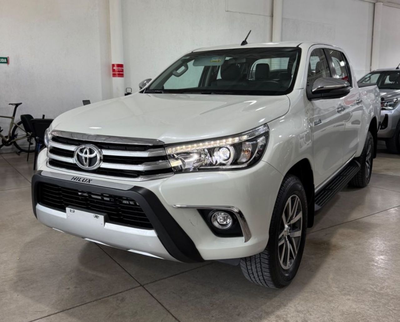 Toyota Hilux Usada Financiado en Mendoza, deRuedas