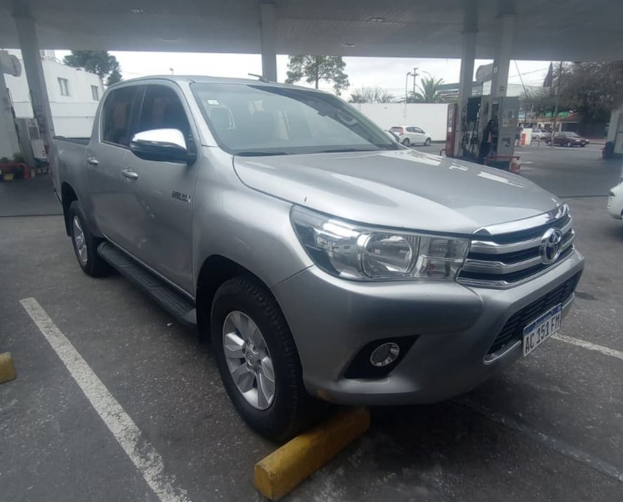 Toyota Hilux Usada Financiado en Córdoba, deRuedas