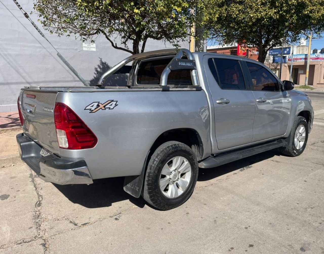 Toyota Hilux Usada Financiado en Córdoba, deRuedas