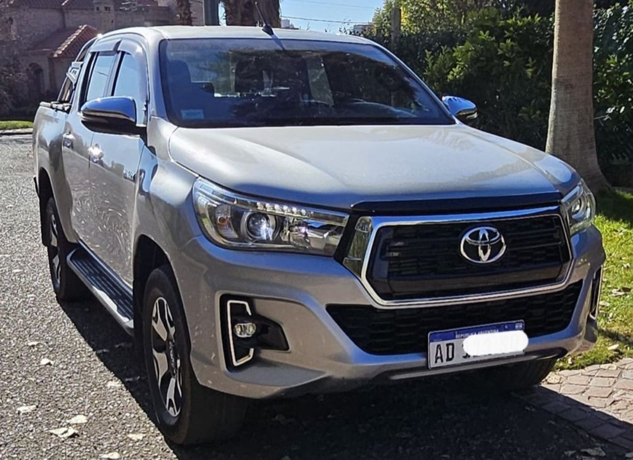 Toyota Hilux Usada en Mendoza, deRuedas