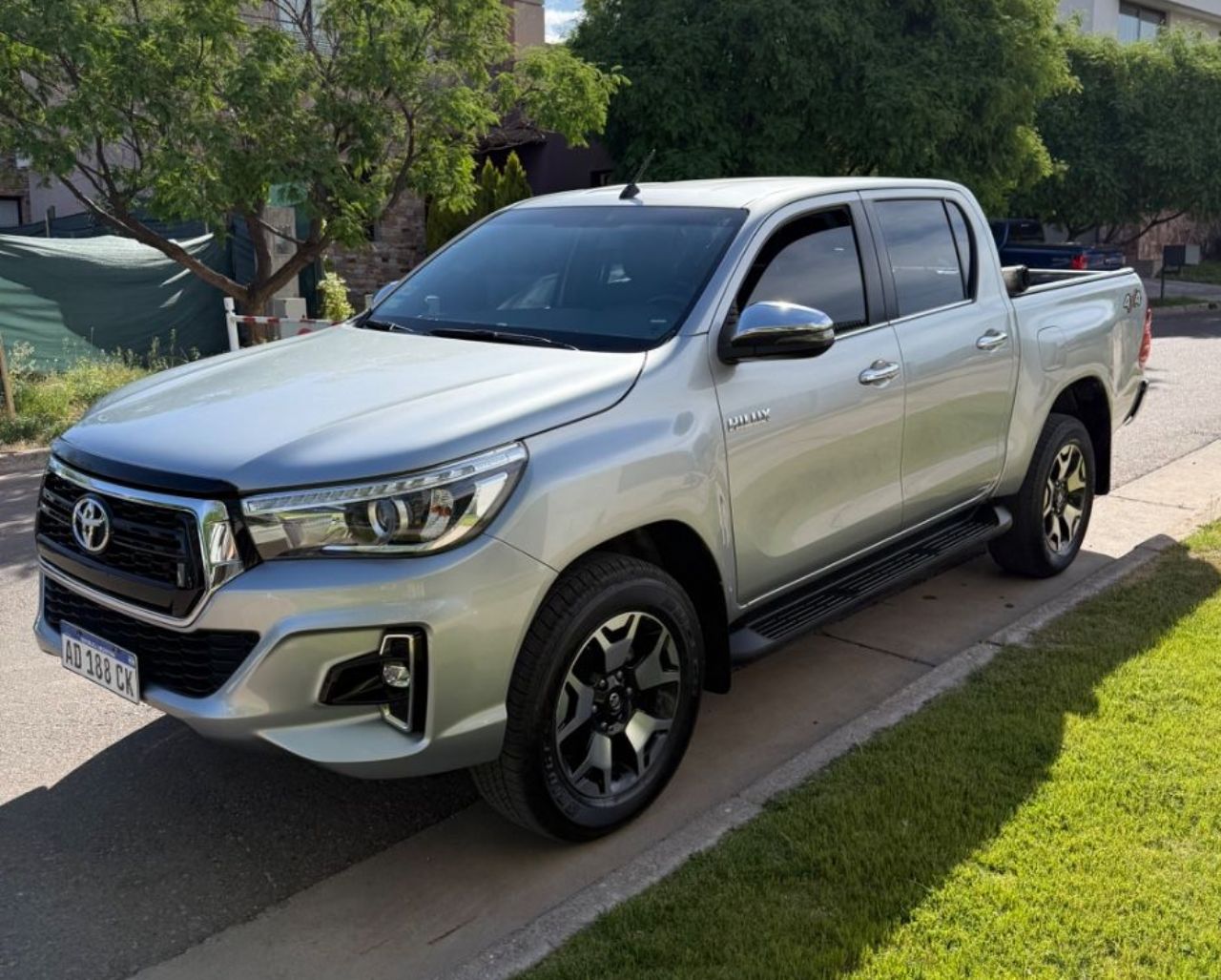 Toyota Hilux Usada en Mendoza, deRuedas