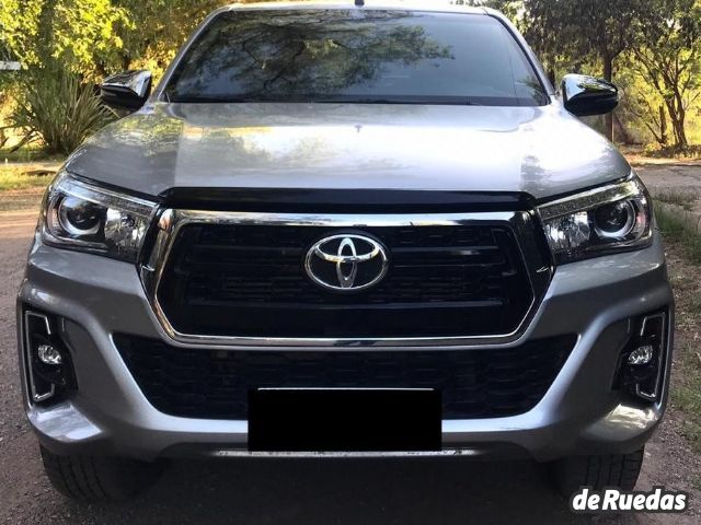 Toyota Hilux Usada en Mendoza, deRuedas