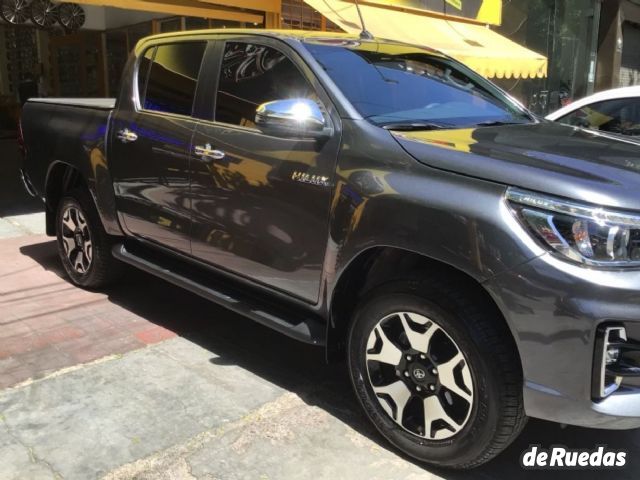 Toyota Hilux Usada en Mendoza, deRuedas