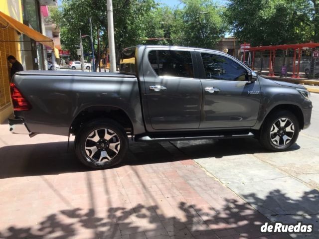 Toyota Hilux Usada en Mendoza, deRuedas