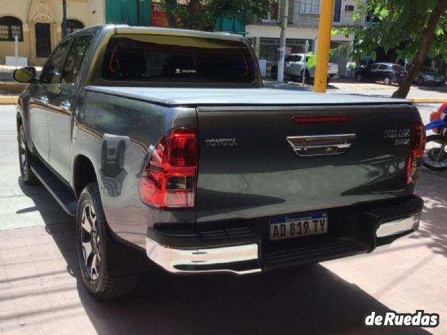 Toyota Hilux Usada en Mendoza, deRuedas