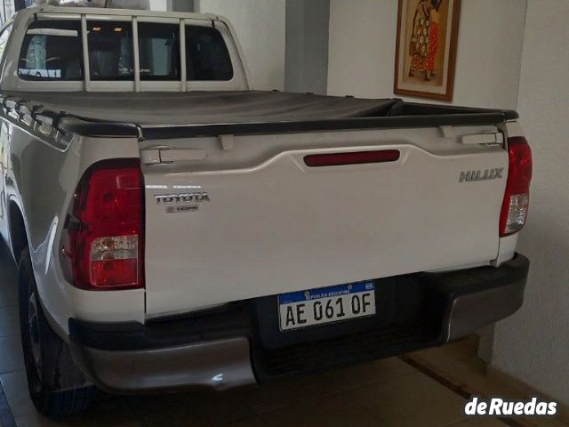 Toyota Hilux Usada en Mendoza, deRuedas