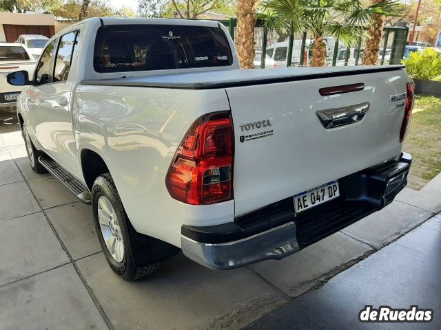Toyota Hilux Usada en Mendoza, deRuedas