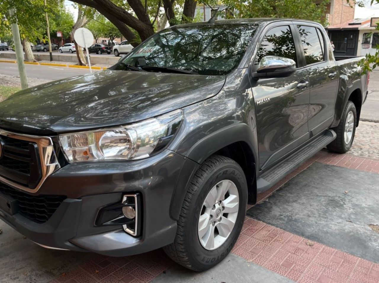 Toyota Hilux Usada en Mendoza, deRuedas