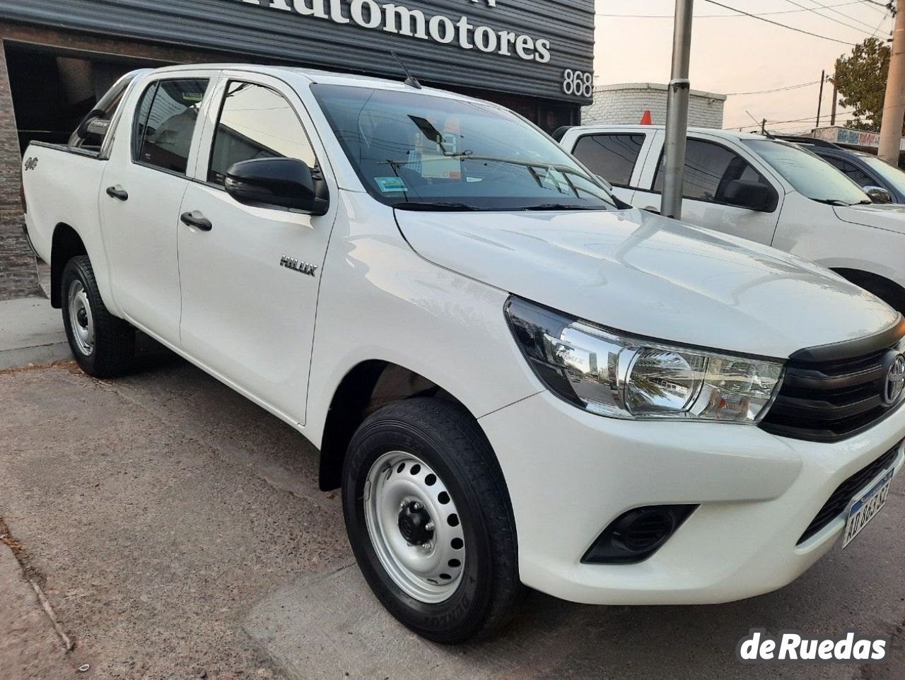 Toyota Hilux Usada en Mendoza, deRuedas