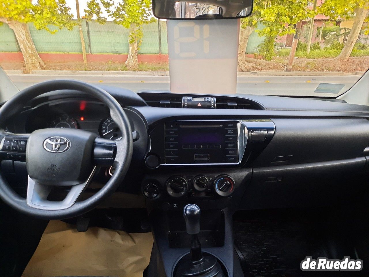 Toyota Hilux Usada en Mendoza, deRuedas