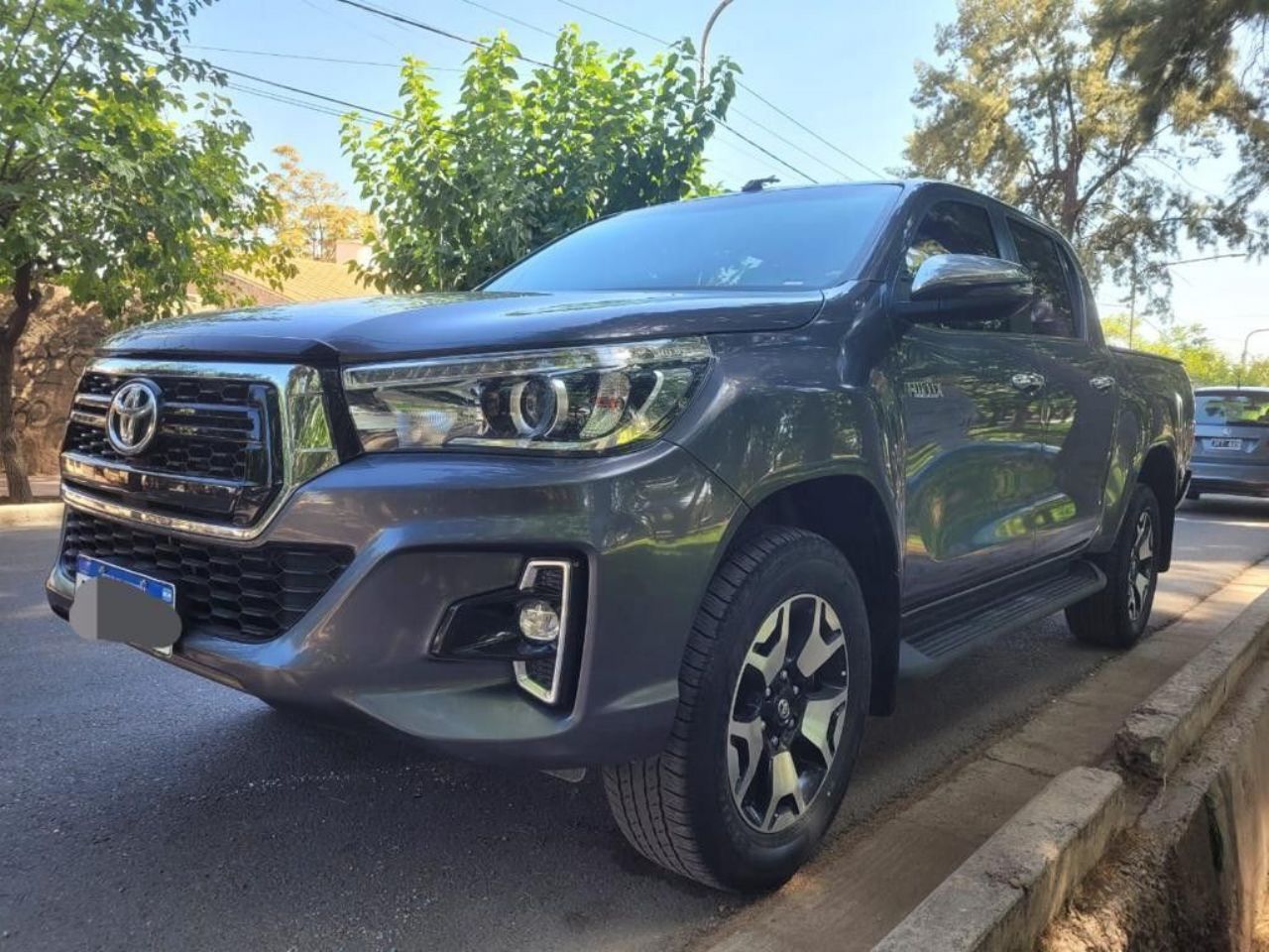 Toyota Hilux Usada en Mendoza, deRuedas