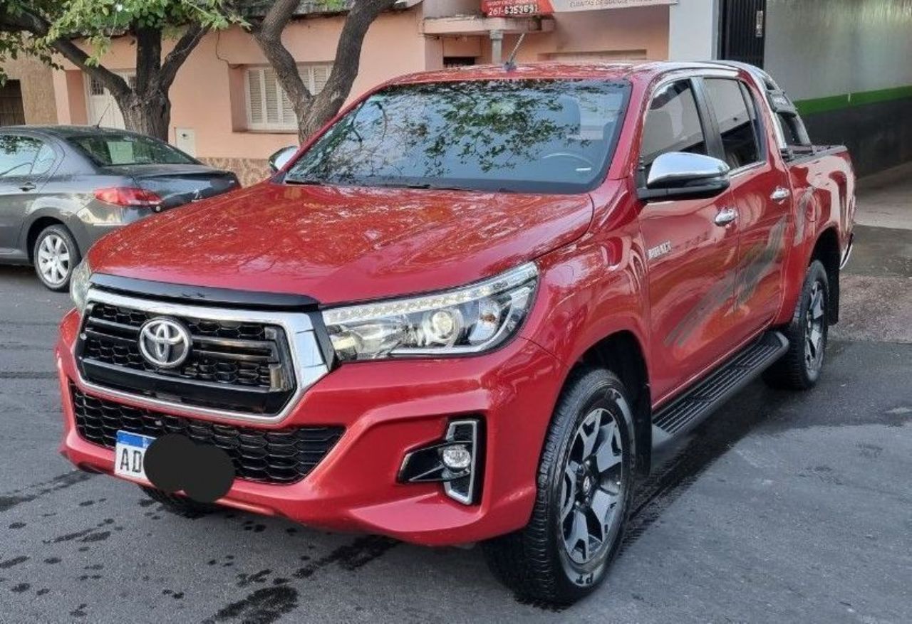 Toyota Hilux Usada en Mendoza, deRuedas