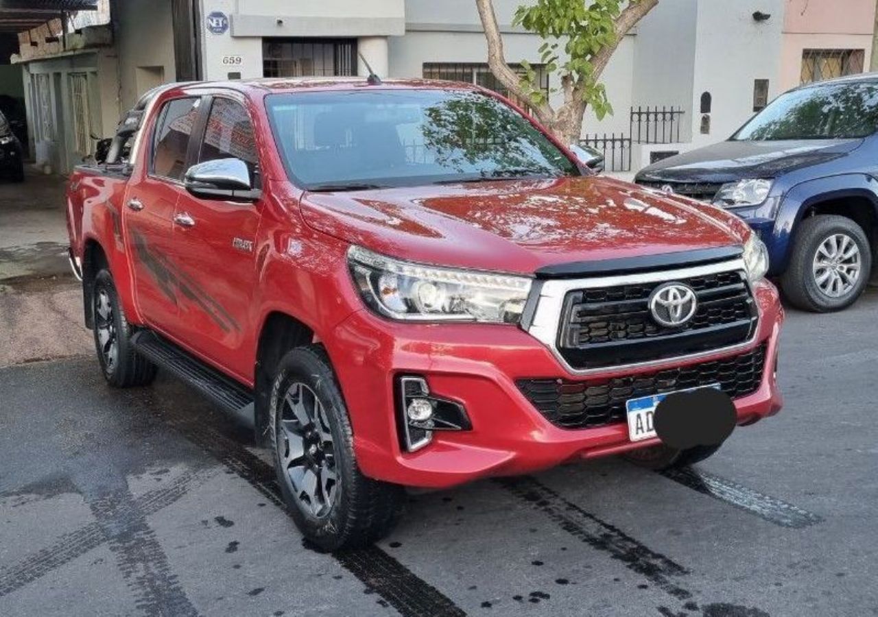 Toyota Hilux Usada en Mendoza, deRuedas