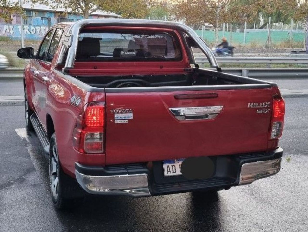 Toyota Hilux Usada en Mendoza, deRuedas