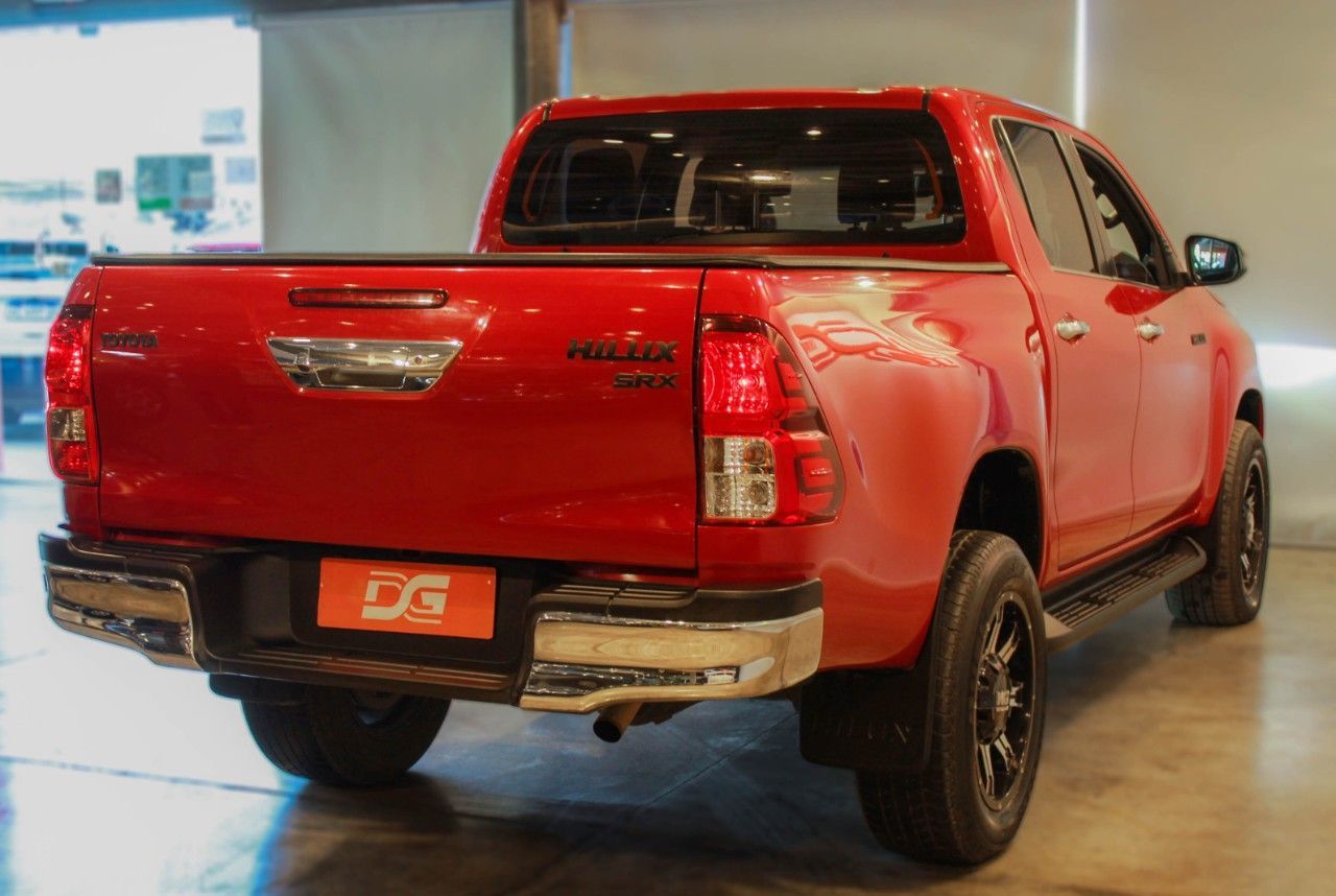 Toyota Hilux Usada en Córdoba, deRuedas