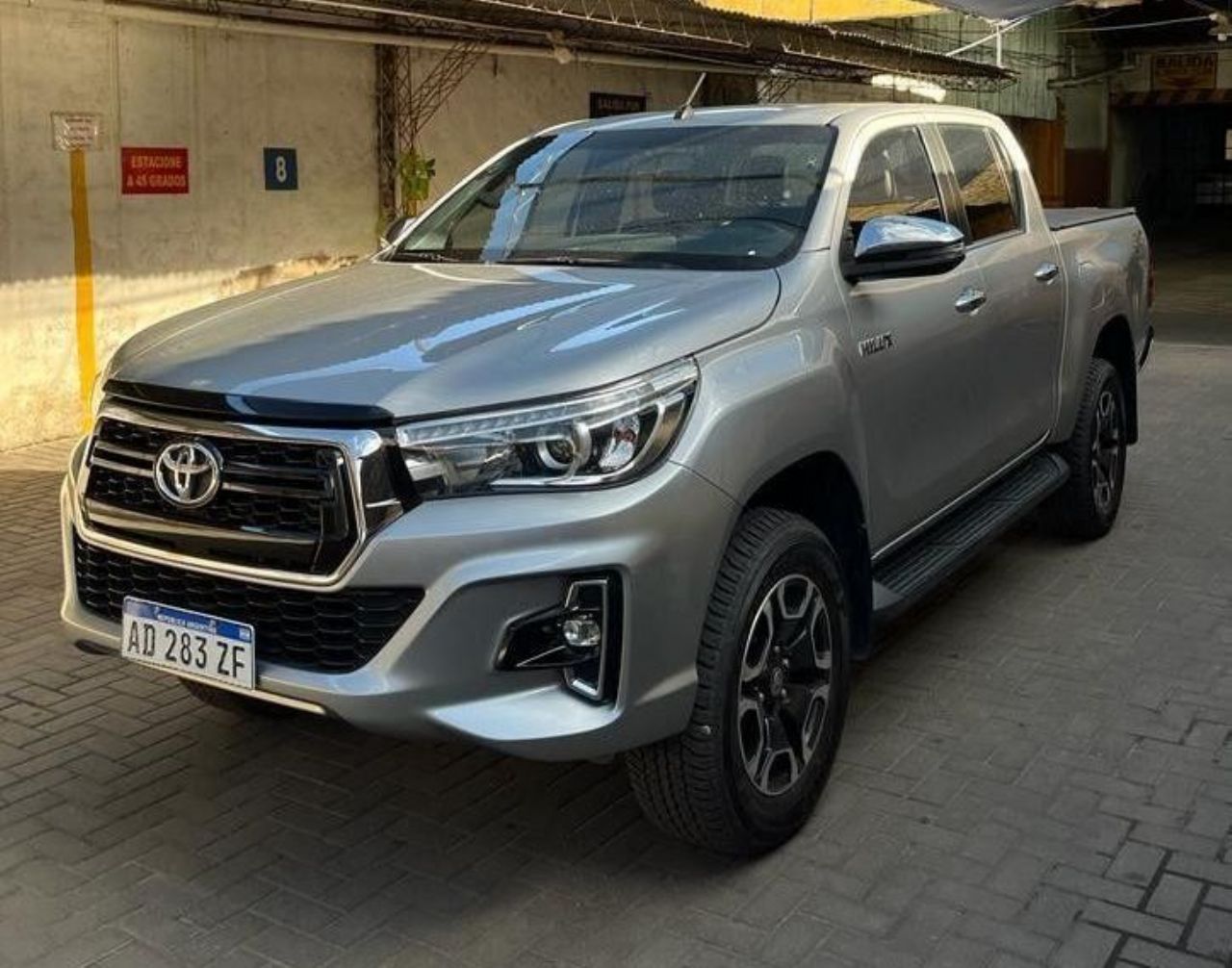 Toyota Hilux Usada en Córdoba, deRuedas