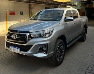 Toyota Hilux Usada en Córdoba Financiado