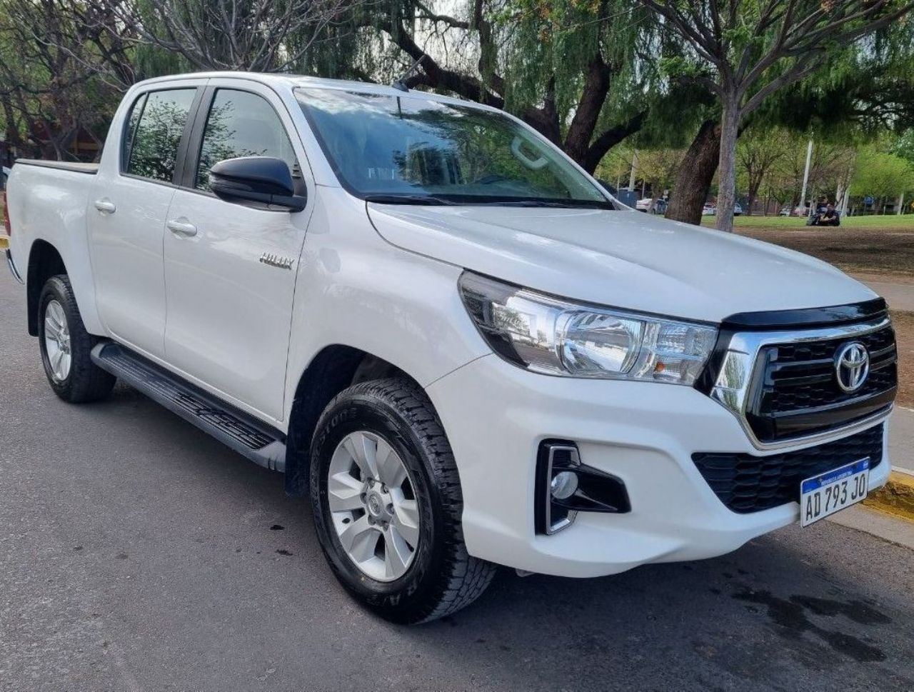 Toyota Hilux Usada en Mendoza, deRuedas
