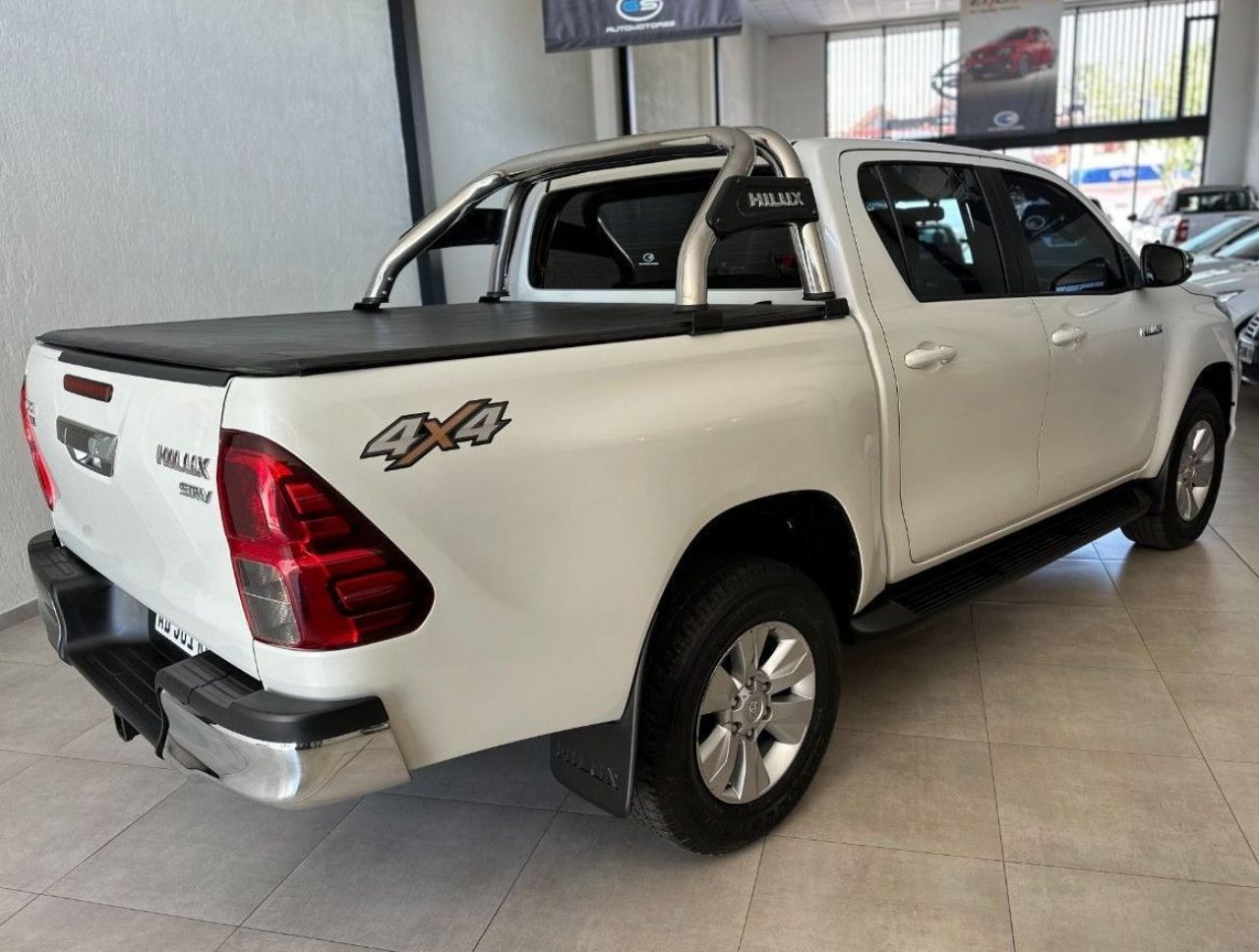 Toyota Hilux Usada en Mendoza, deRuedas