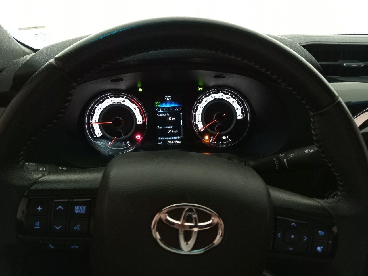 Toyota Hilux Usada en Mendoza, deRuedas