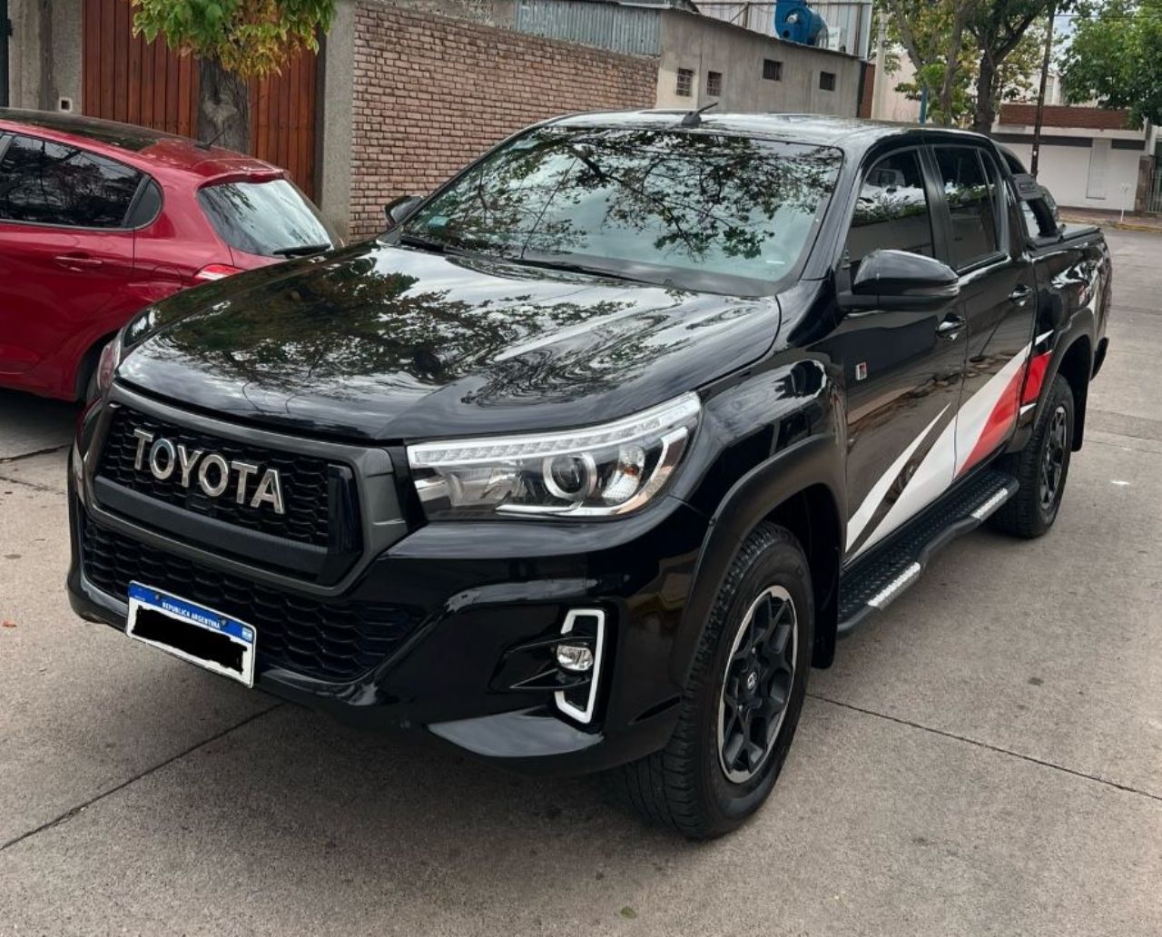 Toyota Hilux Usada en Mendoza, deRuedas