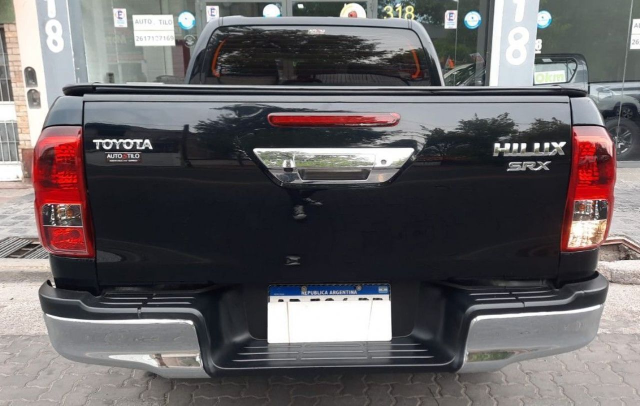 Toyota Hilux Usada Financiado en Mendoza, deRuedas