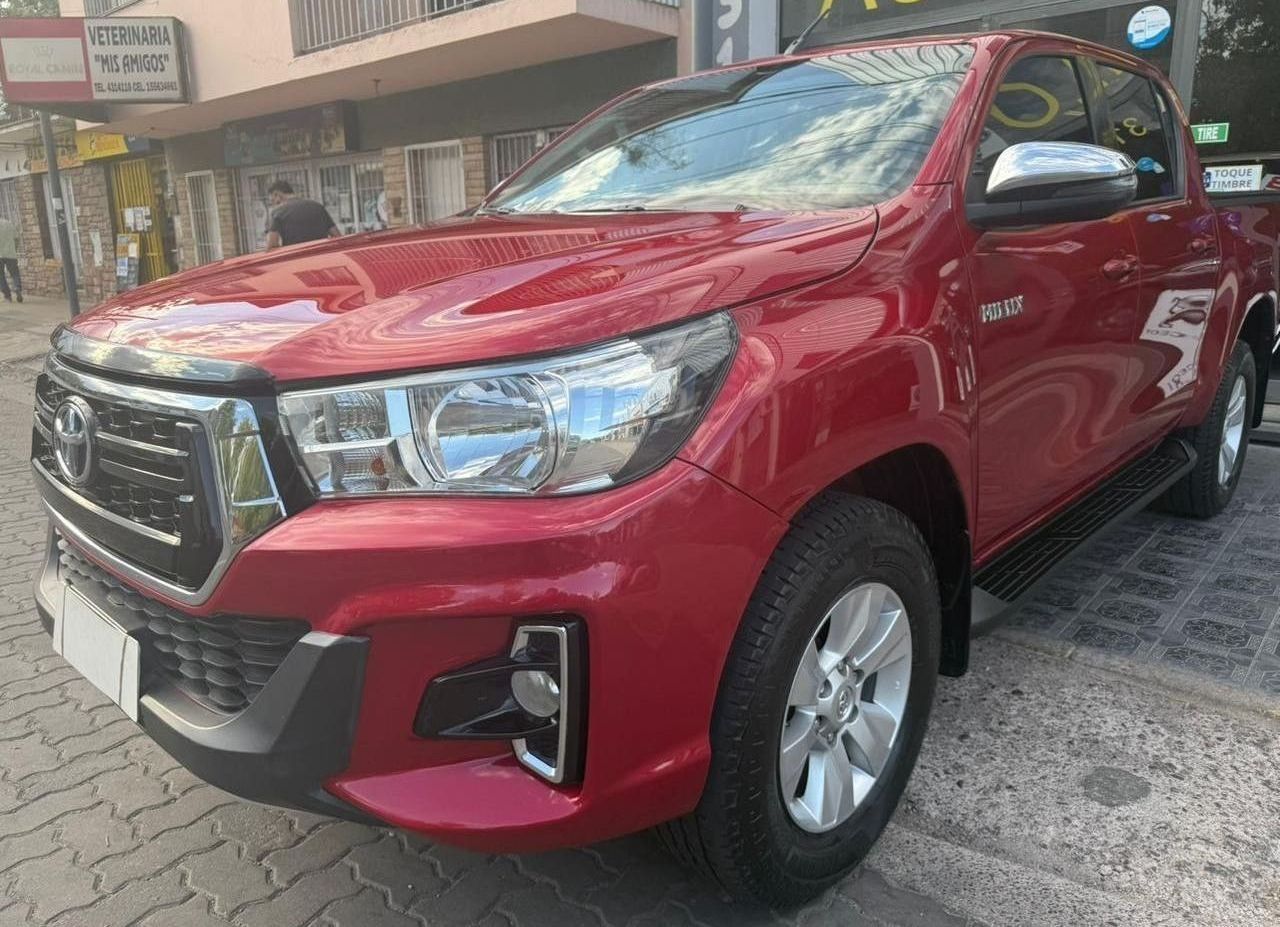 Toyota Hilux Usada Financiado en Mendoza, deRuedas