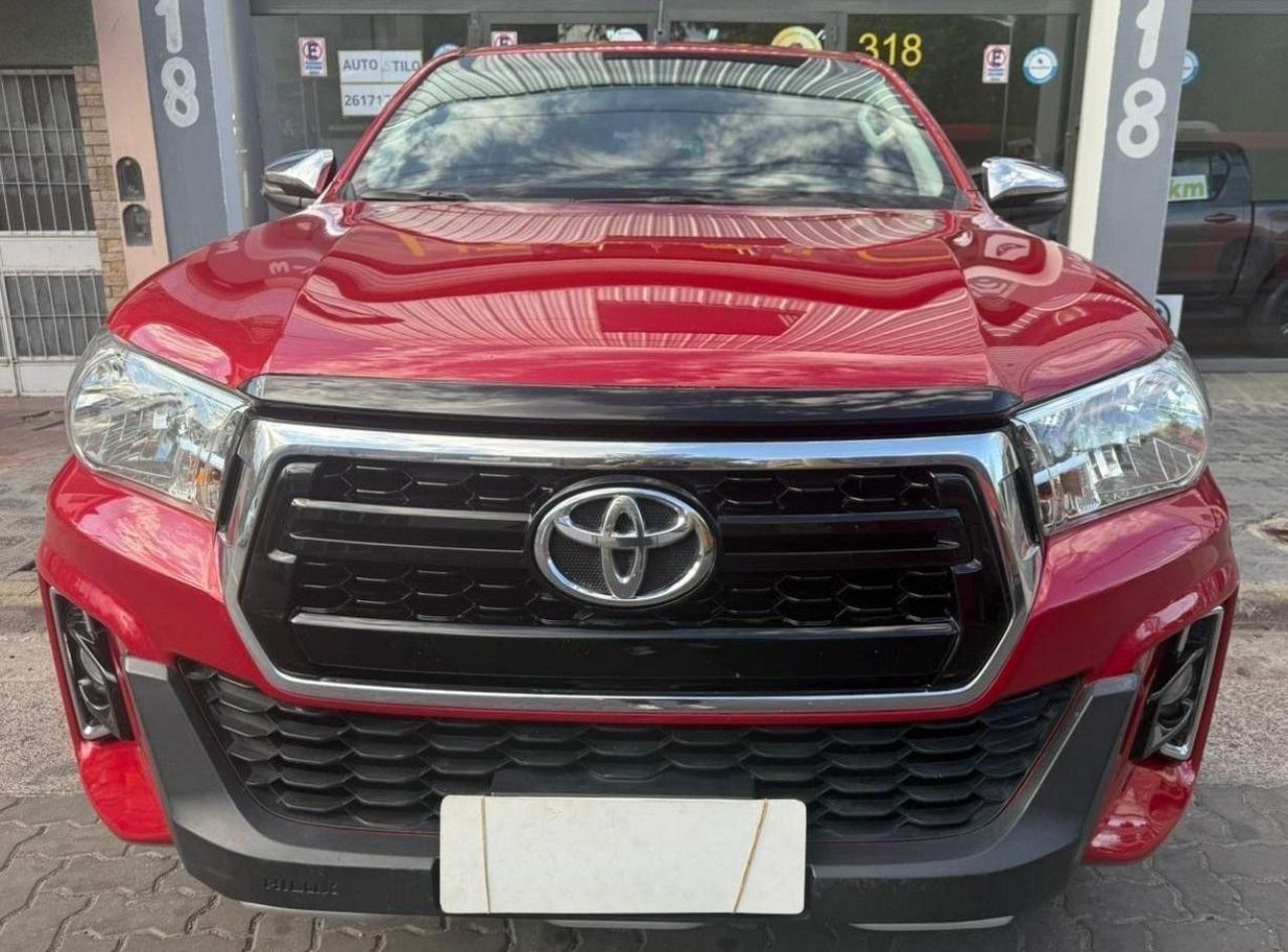 Toyota Hilux Usada Financiado en Mendoza, deRuedas